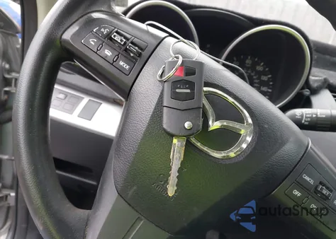 2010 Mazda Mazda3 I Touring из США, поврежденный, VIN JM1BL1SG4A1258338